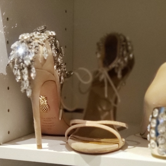 ****SOLD***100% Authentic Aquazzura Eden Crystal-Embellished Suede Sandals Sz 39 - Picture 4 of 10